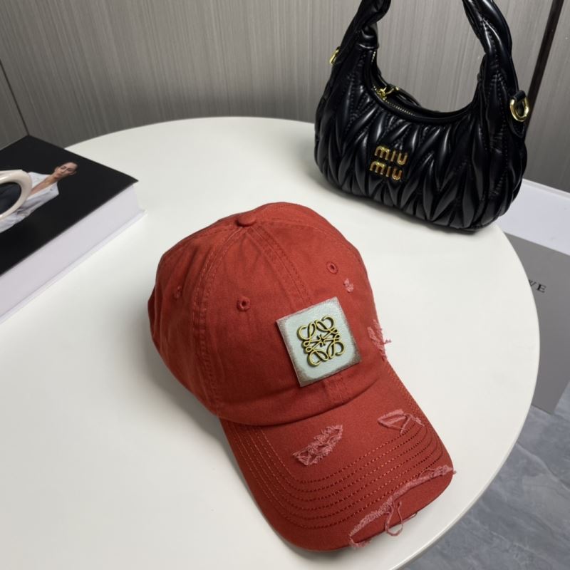 Loewe Caps